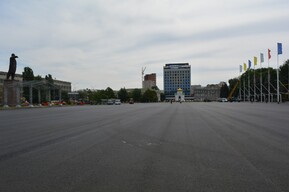 Власти отменили ярмарку на главной площади города и не сообщили, почему