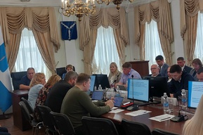 В администрации Саратова убирают глав трёх комитетов и назначают столько же заместителей мэра