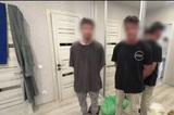 На Славянской площади задержали братьев из Энгельса: у них нашли 6 килограммов разных наркотиков