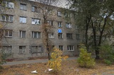 На Техстекло загорелась пятиэтажка, которую еще пять лет назад пообещали снести