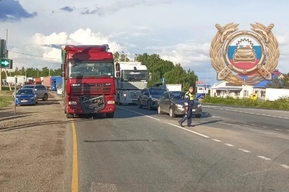 На трассе фура снесла женщину-пешехода