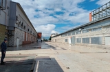 Бизнес-леди организовала опасную торговлю над газовой трубой