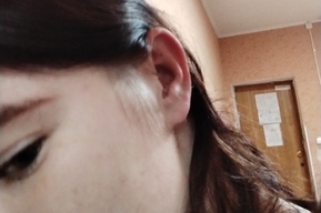 «Дубинка» из мусорных пакетов и укус: сирота сбежала из общежития после конфликта с соседкой и комендантом
