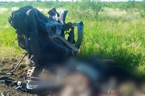 Три человека погибли в автокатастрофе в Озинском районе