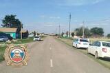 Восьмилетнюю девочку доставили в больницу после того, как она попала под колёса иномарки