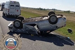 Пенсионерка погибла в перевернувшейся «Гранте» в Дергачевском районе
