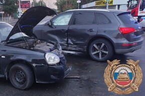 Двух женщин-водителей госпитализировали после ДТП в областном центре