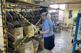 В Вольске из-за уехавшего на родину «иностранного специалиста» прикрыли производство обуви