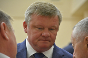 У них Исаев в первый раз: ни в Саратове, ни в Москве пока не могут сказать, что будет дальше с делом вице-губернатора, отказавшегося проходить освидетельствование на алкоголь после ночного ДТП
