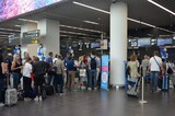 В Саратове третью ночь подряд закрывали аэропорт из-за опасности атаки БПЛА