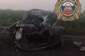 Женщина-водитель УАЗа погибла в ДТП с грузовиком на полевой дороге