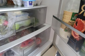 «На улице 40 градусов, в холодильниках все портится»: жители Ленинского района остались без электричества из-за аварии