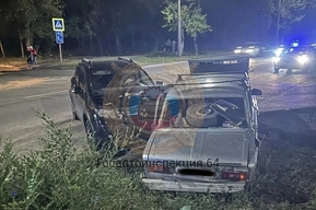 На проспекте Энтузиастов столкнулись «шестерка» и Renault, пострадали два человека