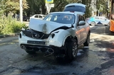 Nissan столкнулся с автобусом: две пассажирки госпитализированы