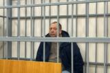 Обвиняемому в коррупции экс-главе Вольского района Татаринову вновь продлили меру пресечения