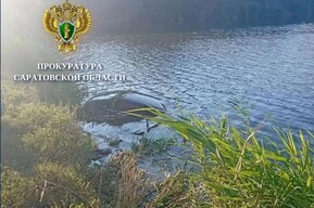 Три женщины и мужчина погибли в автокатастрофе в селе на окраине Саратовской области