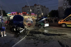На Огородной столкнулись иномарки: четыре человека в больнице