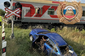 Авария с поездом в Саратовской области: стали известны подробности