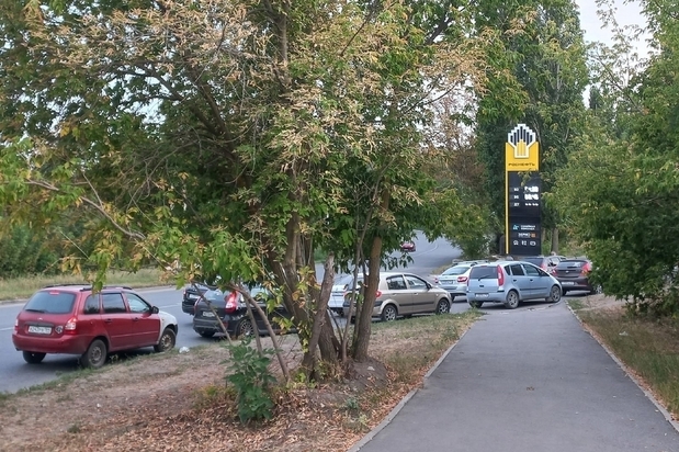В Саратовской области в начале сентября два вида бензина подорожали, два вида топлива — подешевели