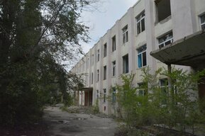 Мэрия Саратова решила реанимировать доведенное ей до ужасного состояние здание бывшего колледжа: заказан проект