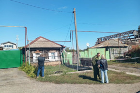 Смертью женщины с детьми от отравления в Калининске заинтересовались на федеральном уровне
