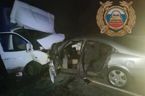 Водитель Nissan погиб в столкновении с грузовой «ГАЗелью» в Вольском районе