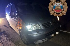 У Аткарска микроавтобус сбил неизвестного пешехода: он погиб