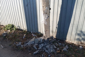 В Поливановке после ночной погони между сотрудниками Госавтоинспекции и молодёжью оказался повреждён столб с проводами