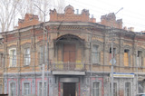В Саратове за рубль продают гостиный двор (весной за него просили 17 миллионов)
