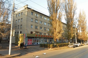Пятиэтажку в Заводском районе и еще два дома в Саратове собираются признать аварийными